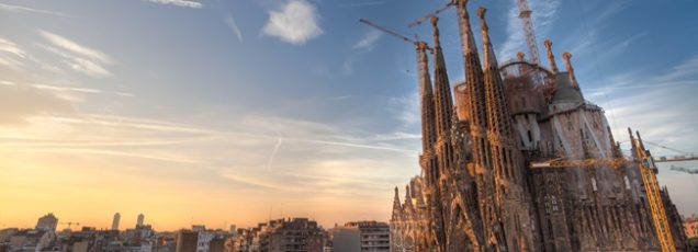 La Sagrada Familia Hakkında Bilgiler